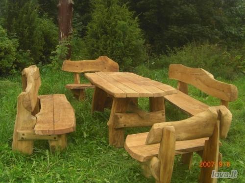 Ąžuoliniai lauko baldai 