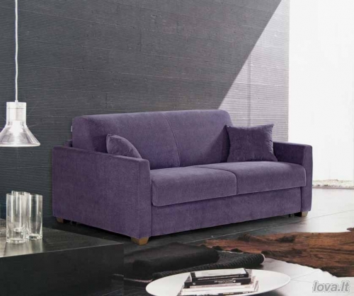 Minkšta trivietė sofa 