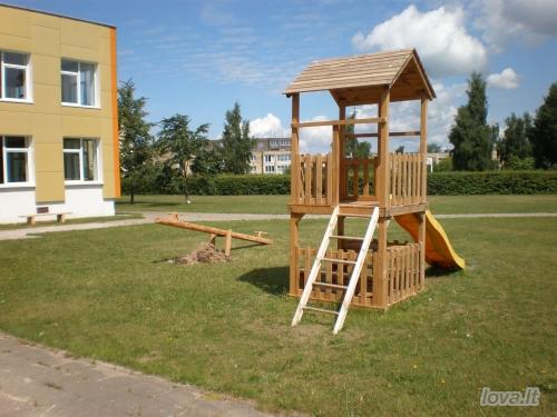 Vaikų žaidimo aikštelė Pušaitė