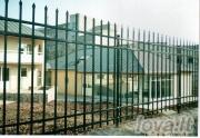 Tvora